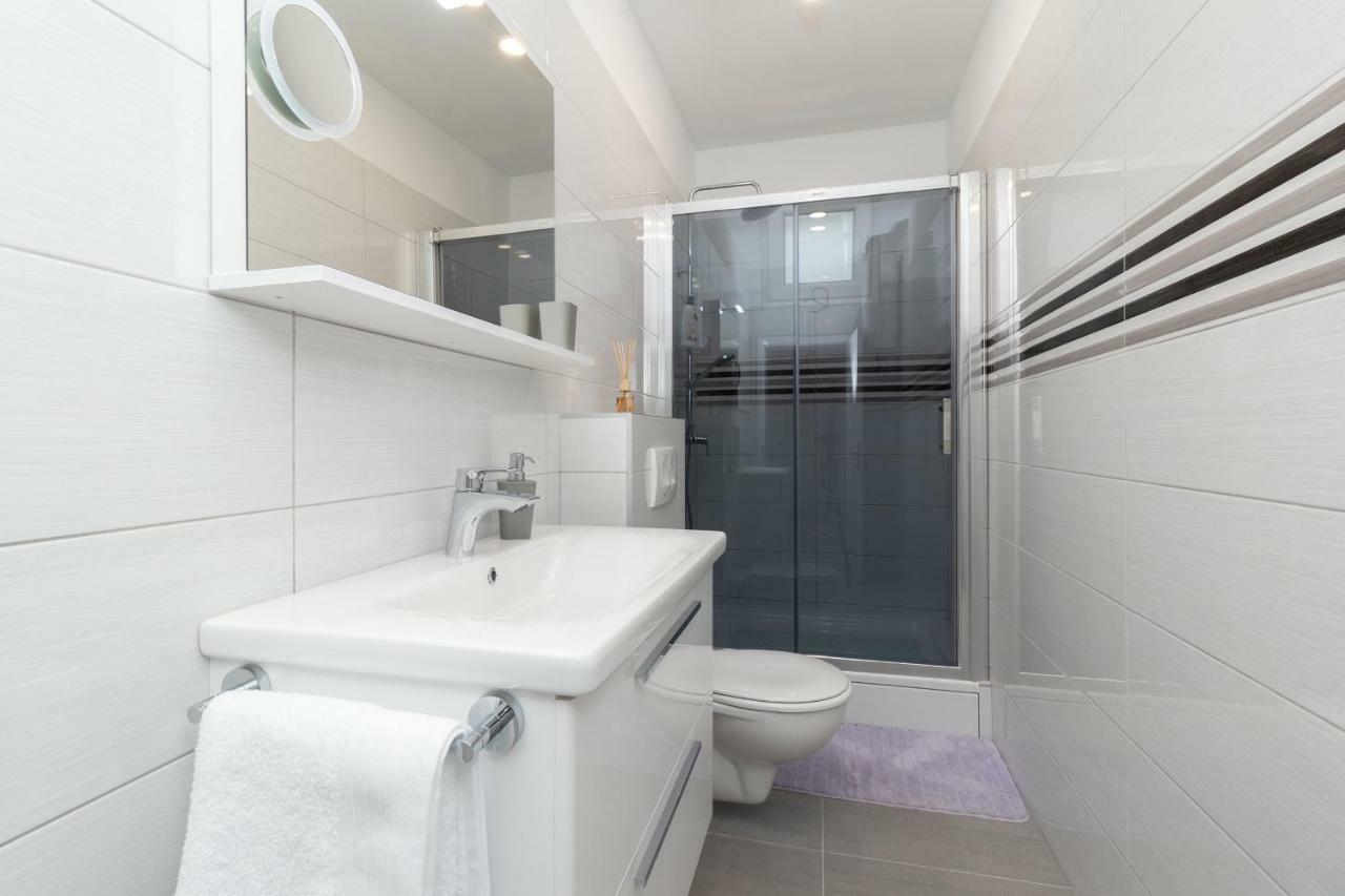 Apartments Peca Задар Екстер'єр фото